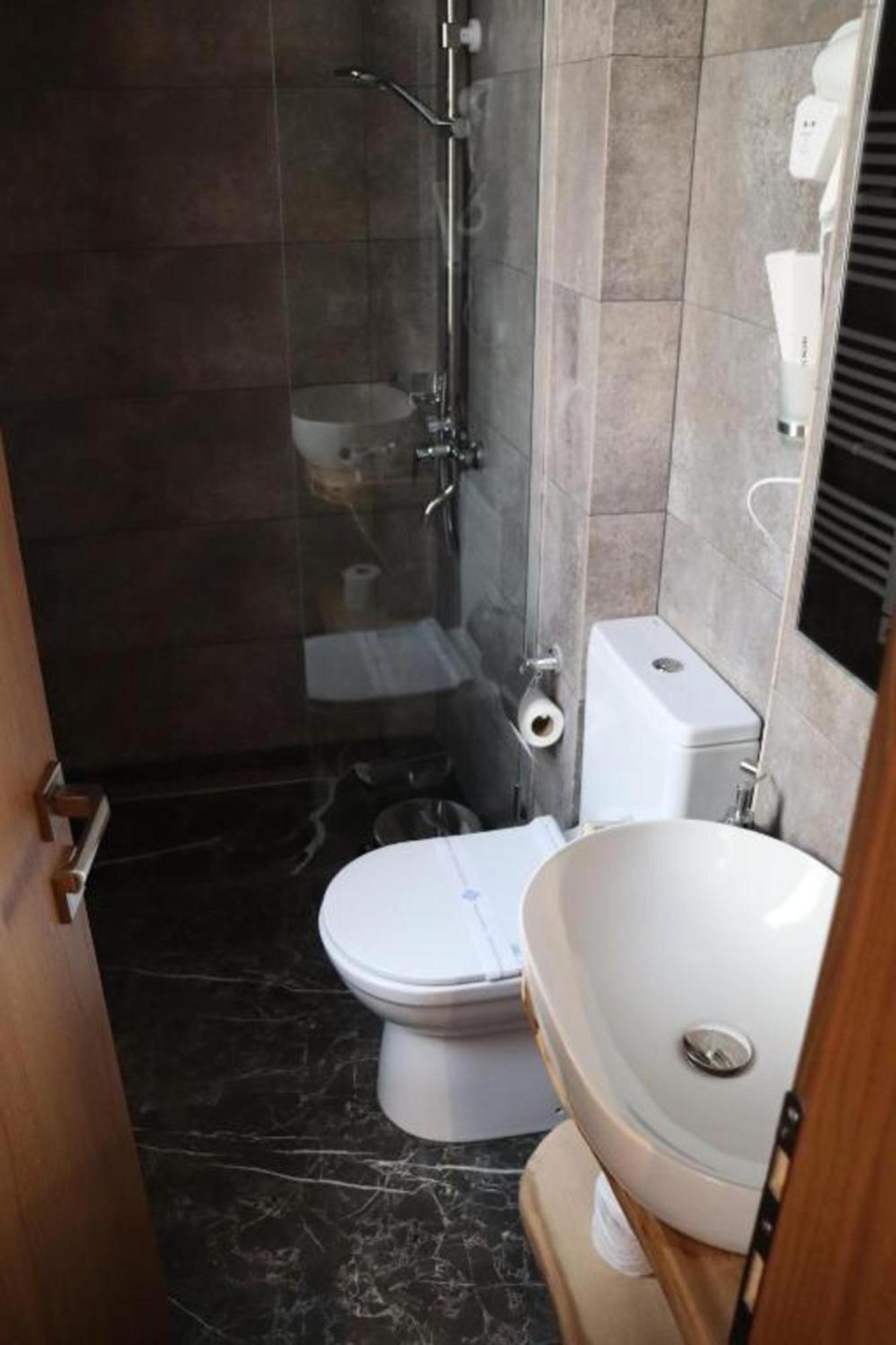 Velar Hotel Boutique Корча Экстерьер фото